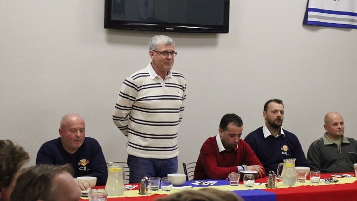Hokejisti si dali rozchod, bodkou bola večera s vedením